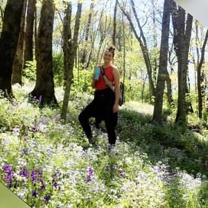 Meet your Posher, Amelia